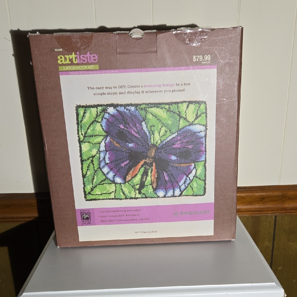 Artiste Latch Hook Kit with Butterfly Design